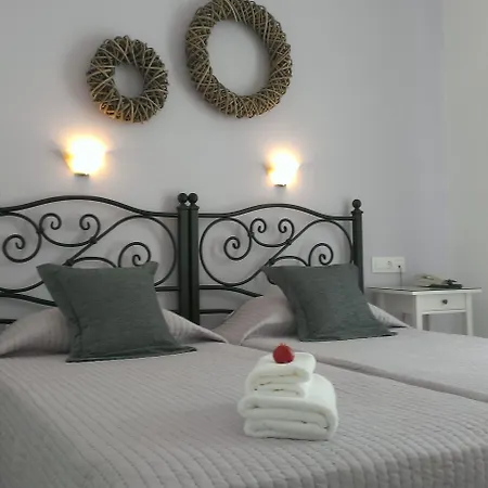 Hotel Cyclades 2*