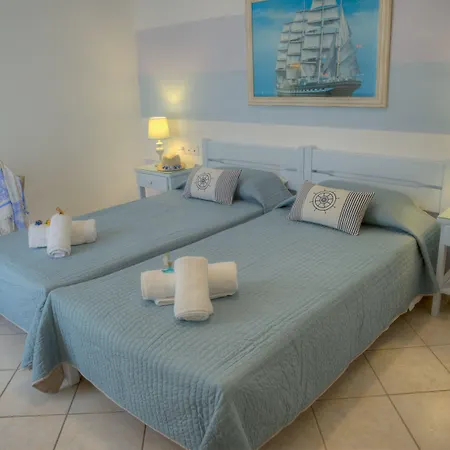 Hotel Cyclades