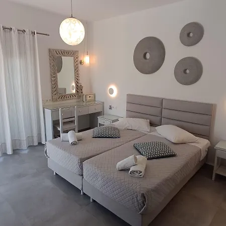 Cyclades Hotel