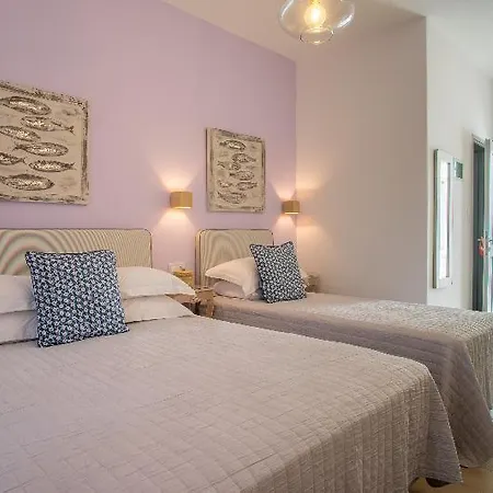 Cyclades Hotel